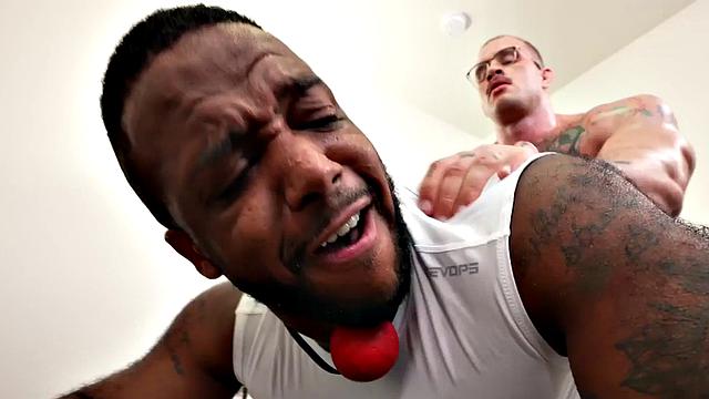 Mesmerized Black sub fucked in office by dom hunk