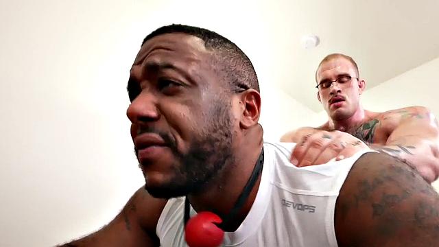 Mesmerized Black sub fucked in office by dom hunk