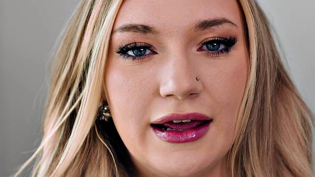 Classy housewife cockriding