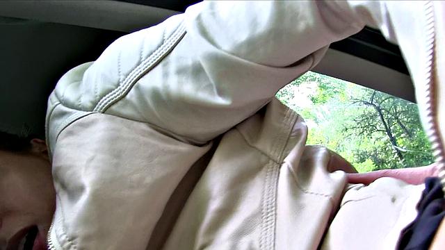 Brunette loses her way & gets slammed from behind by stranger's thick cock