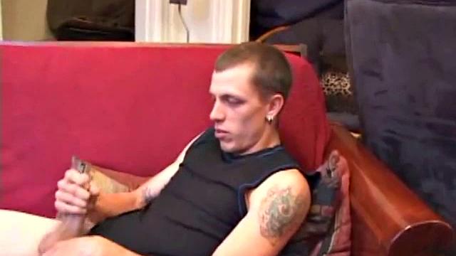 Amateur Shane Beats His Meat