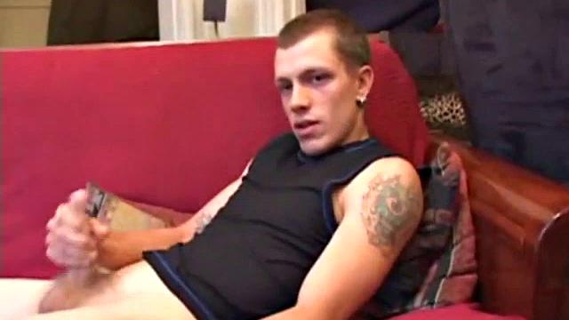 Amateur Shane Beats His Meat