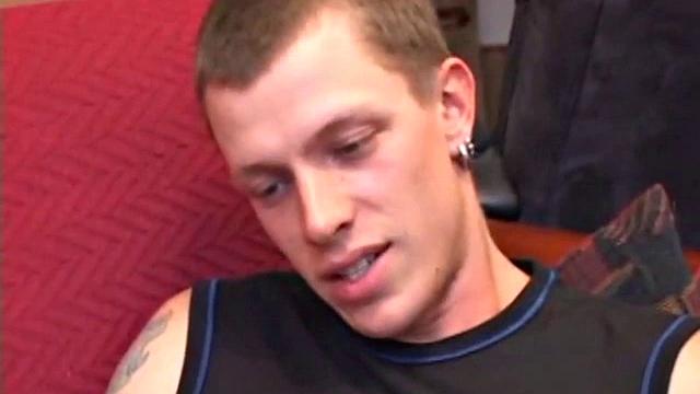 Amateur Shane Beats His Meat