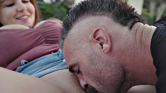 Natasha Nice - Backstage