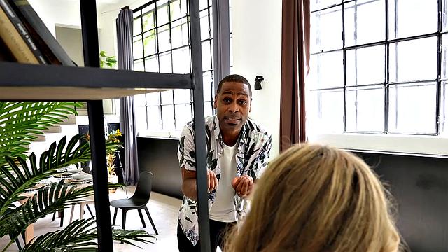 HUNT4K. Allergic to Monogamy