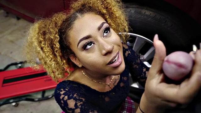 Ebony Spinner's Deepthroat Discount