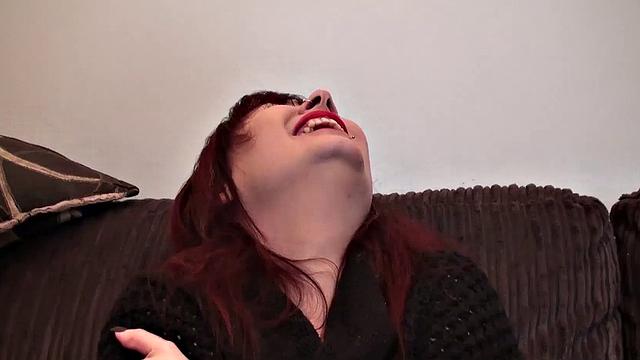 SPASCALSSUBSLUTS - English redhead submits to Pascal