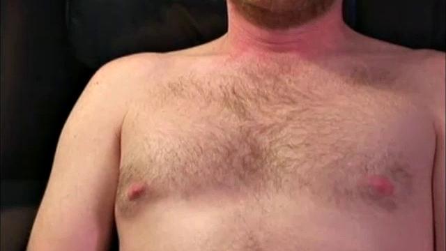 Джейсон заводит мужиков не только на работе