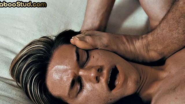 Kinky sex loving twink barebacked by DILF stepdaddy