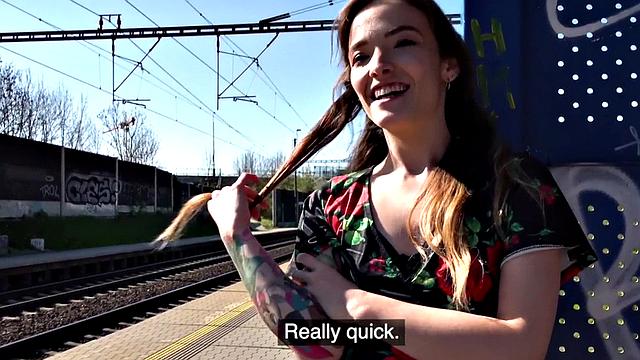 Inked eurobabe pulled and fucked before blowing in POV