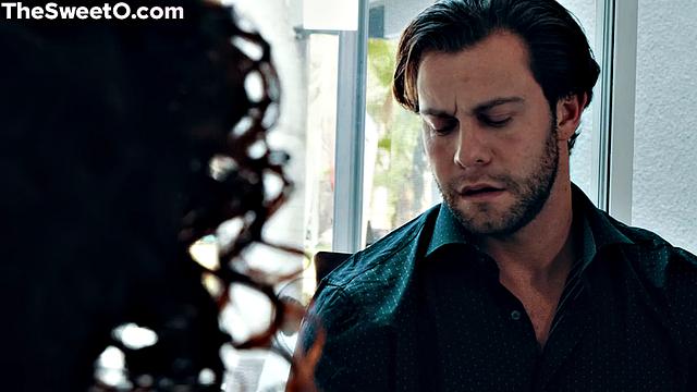 Cockhungry ebony babe gets smashed