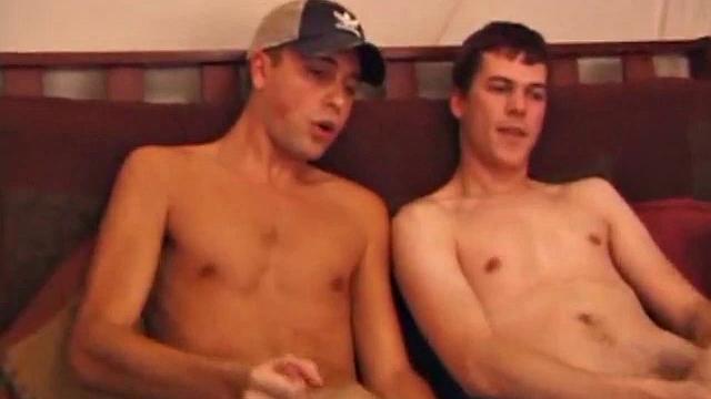 Matthew and Vincenzo Suck each other