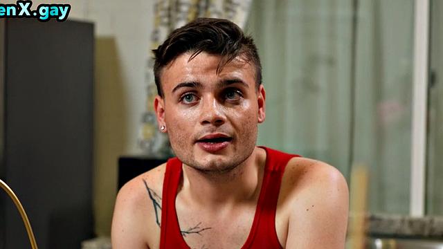 21yo twink deepthroats muscular BFF in kitchen before analfuck