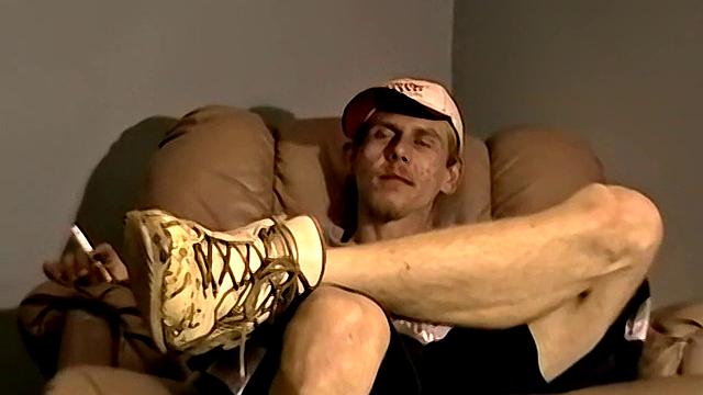 Amateur Steve Receives Assistance - Steve