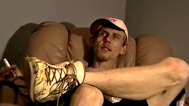 Amateur Steve Receives Assistance - Steve