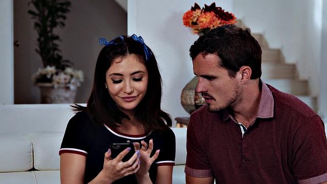 21yo stepsis shows deepthroating and cockriding skills