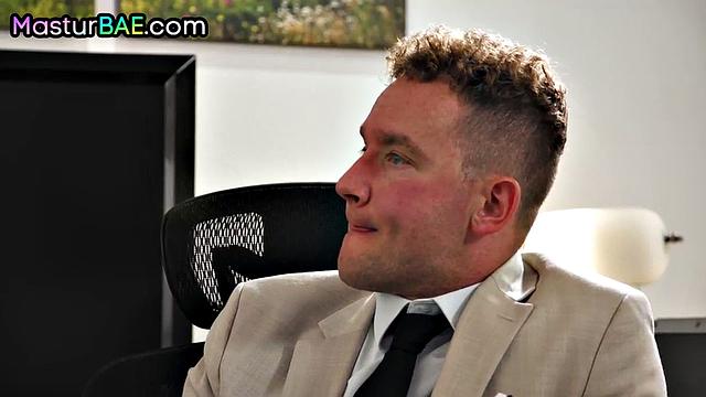 Stunning bigtitted MILF riding the therapist