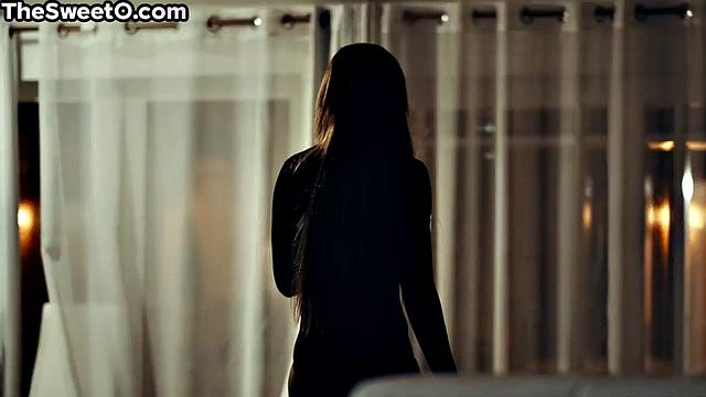 Horny Babe bounces on cock for Halloween