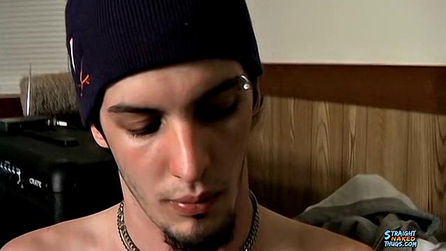 Naked Rocker Jacks His Dick - Axel