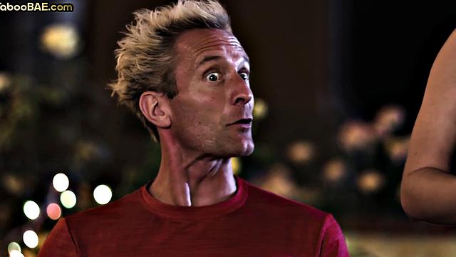 Stunning 21yo babe pussypounded while sucking in 3some