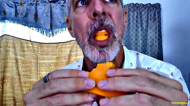 Ravaged, Shrunk & Devoured - Richard Lennox