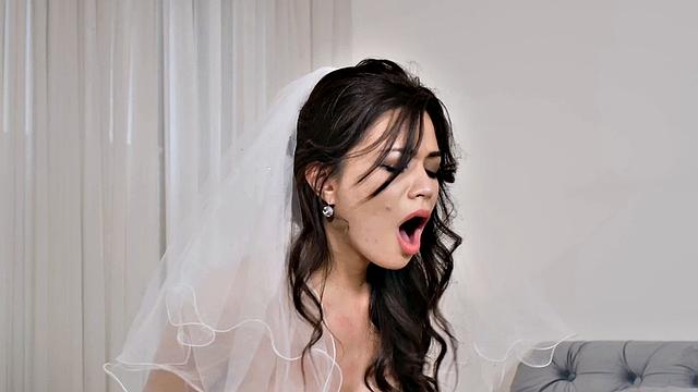 BRIDE4K. Married in Submission