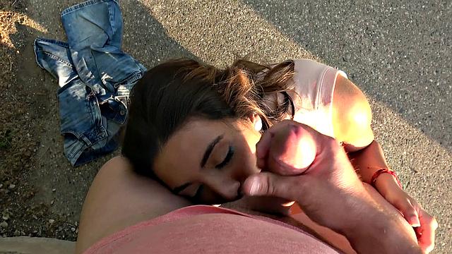 Mexican babe gives a roadside blowjob