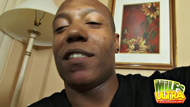 MILF Sasha Gold Screws Black Guy