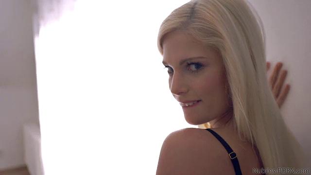 Candee Licious - S7:E4