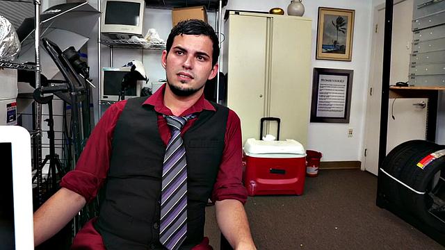 Ebony top bangs white crack of stud bottom in office