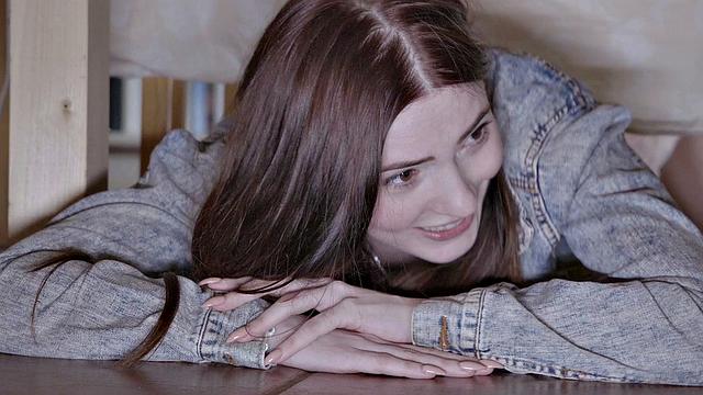 Snowballing Stepsister