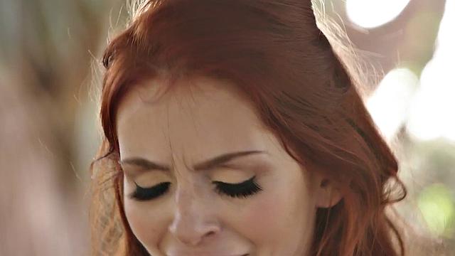 Petite Lesbian pussylicking her GF