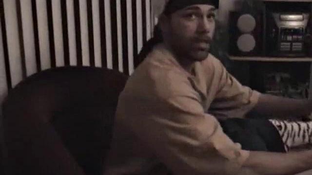 энрике, гетеро, а сосёт так, будто тренируется давно