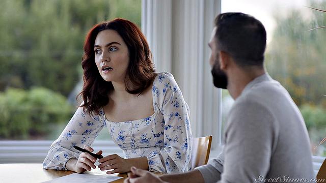 The Hot Wives 6 Scene 3 - Smokin' Lady