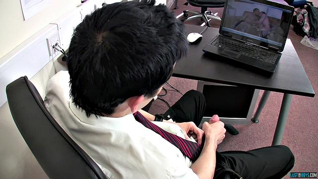 Office Squirt with Cum - Evan Zero
