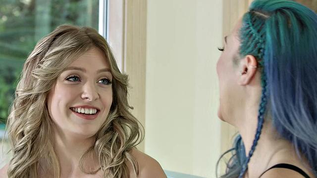 Giselle Palmer talks about her pierced blonde pussy and her bra-less interview