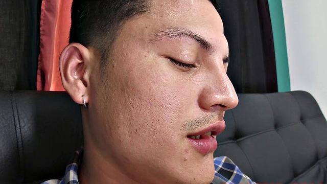 Линсе не выдерживает натиска огромного члена Федера