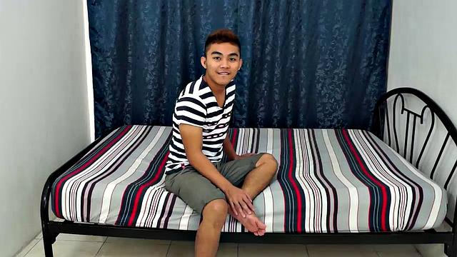 Lance's Feet and Wank