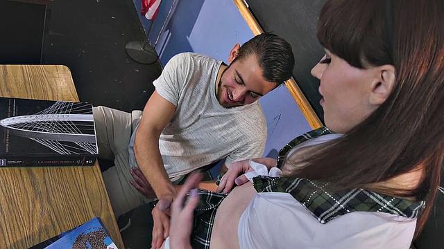 Small boob brunette ts in stockings bred in school duo