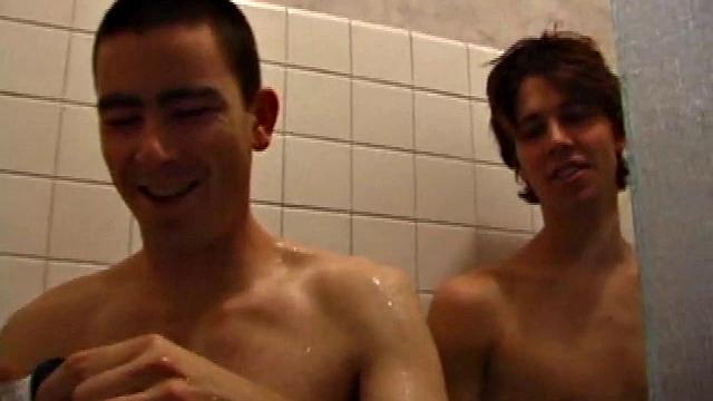 Straight Boys Dan and Jayden get back from an afternoon of skateboarding and decide to shower together. They strip down and step into the tub.
