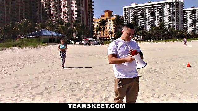 Muscled Babes Do It Furthermore