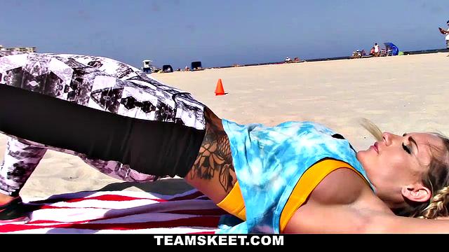 Muscled Babes Do It Furthermore