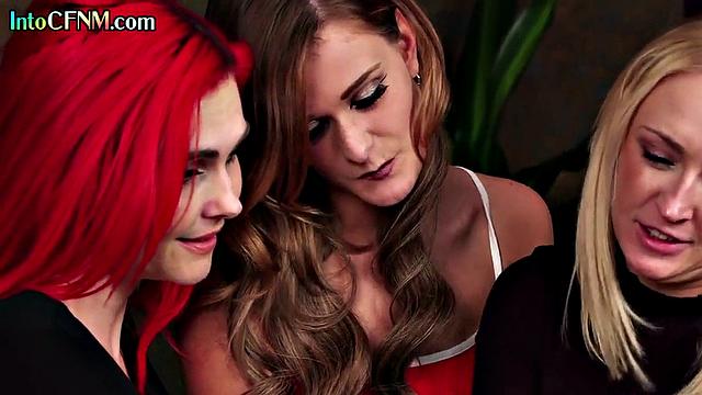 Hj loving bigtitted sluts jerking off