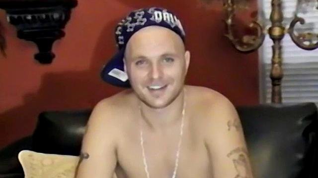 Jason puts his feet up and lets his cock do the real relaxing