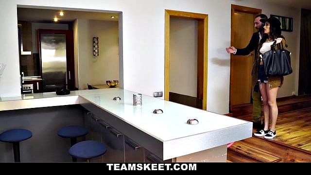 Persuading with Pussy