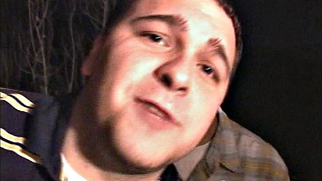 Студентка скачет на члене на вечеринке и получает сперму на лицо.