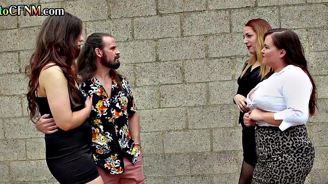 Amateur CFNM femdoms in stockings giving BJ to BFF