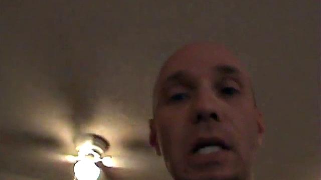 Cheating GF caught going lesbo and eating on camera