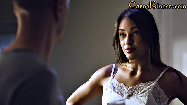 Naughty babe cockriding her lover