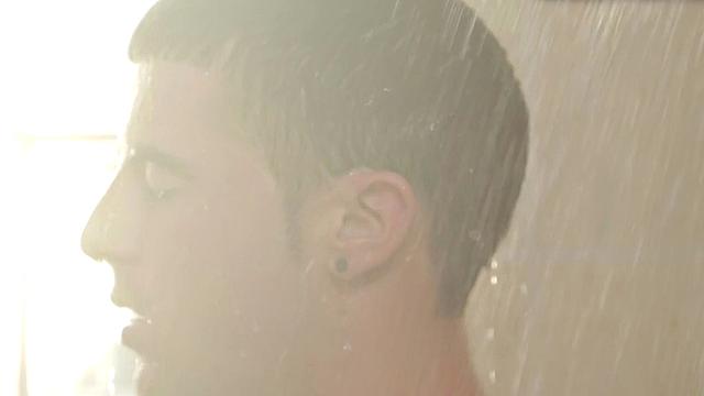 Showering amateur solo wanking his dick for cumshot